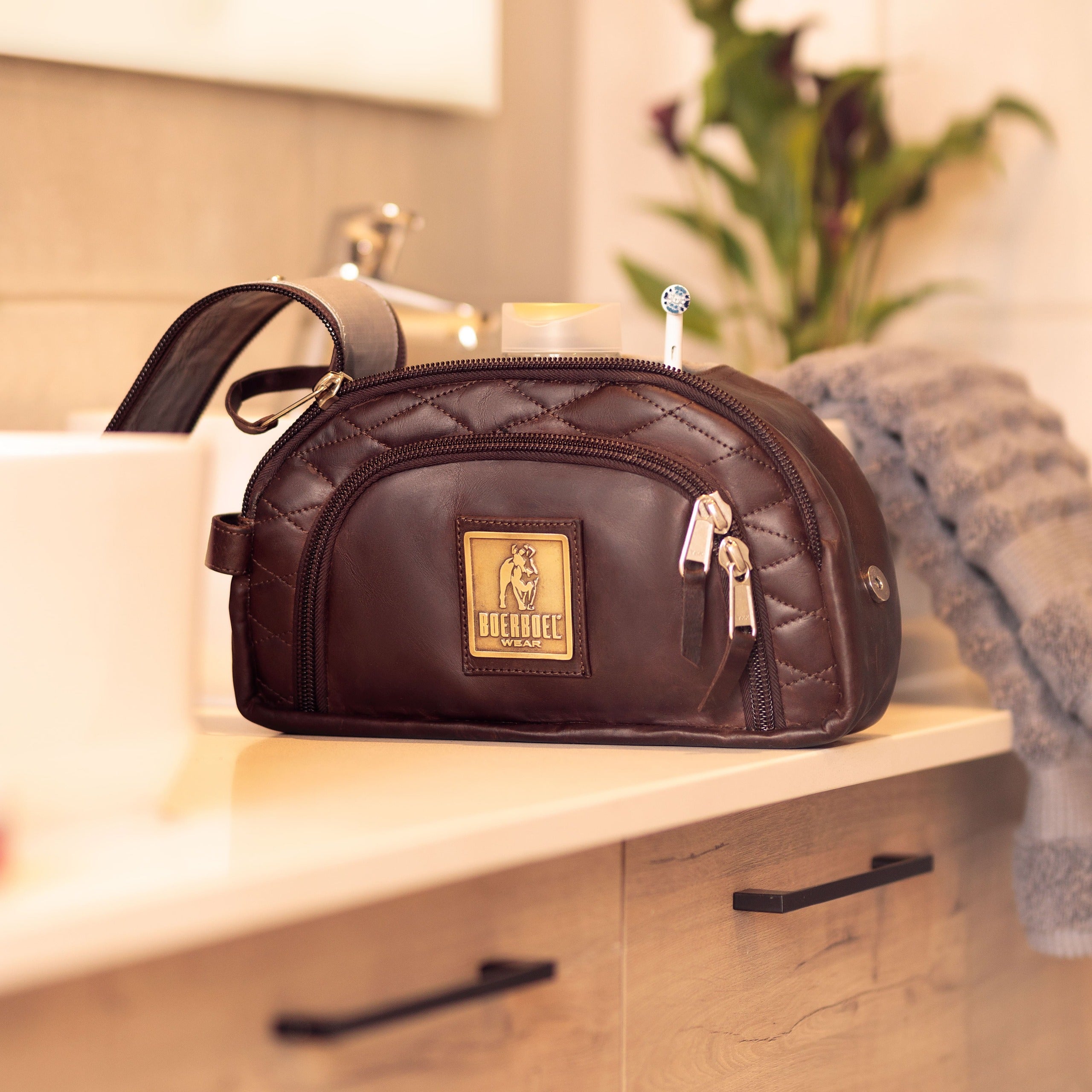 Geniune Leather Toiletry Bag Brown image 0
