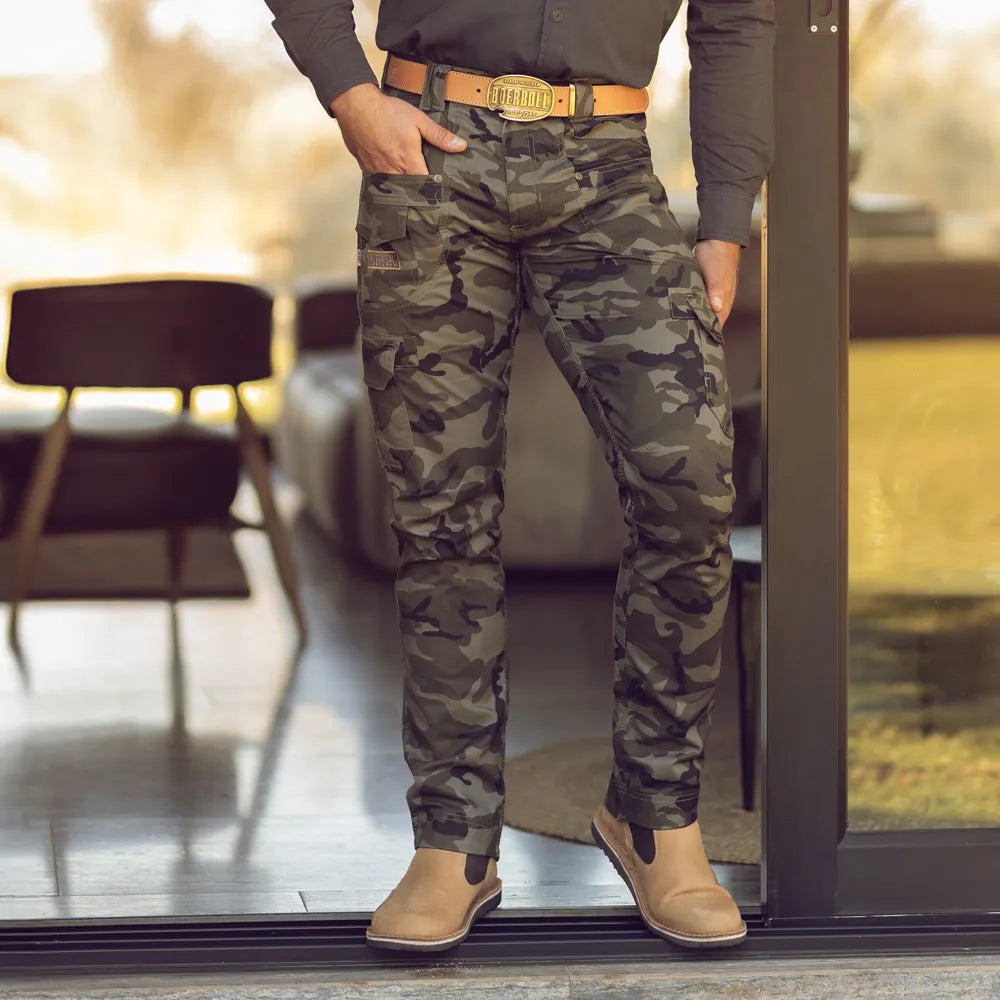 Men's Adjustable Kalahari Cargo Pants Military image 3