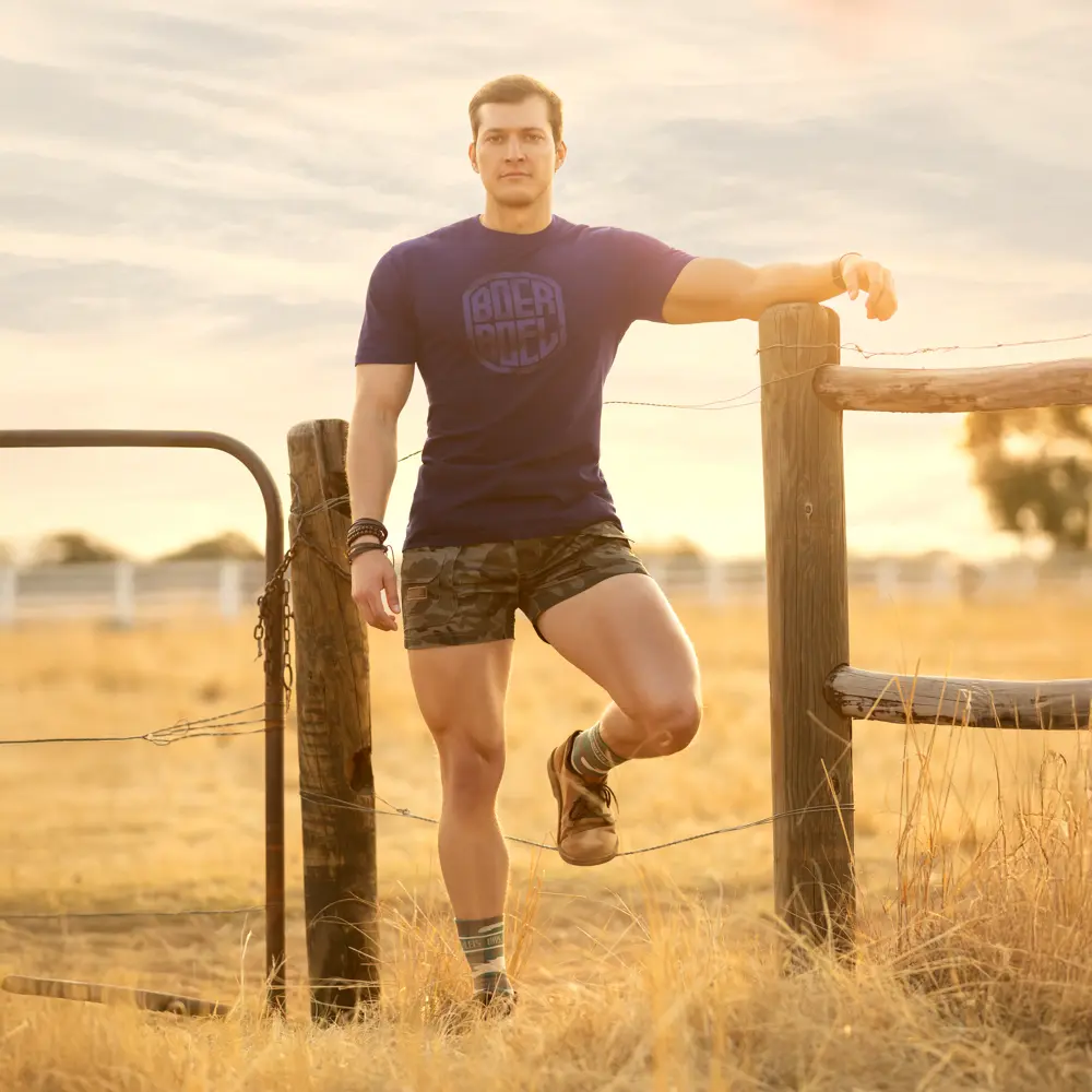 Men's T-Shirt Bevel Print Navy image 1